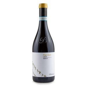 brandini nebbiolo Filari Corti bottiglia di vino rosso prodotto in Italia, nella Langhe in Piemonte