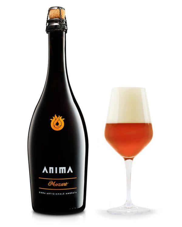 anima birra ambrata mozart bottiglia di birra artigianale prodotta in Italia, in Piemonte