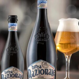 baladin birra bionda nazionale bottiglia di birra artigianale prodotta in Italia, in Piemonte