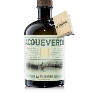 La Valdotaine gin Acqueverdi bottiglia di distillato prodotto in Italia, in Valle d'Aosta