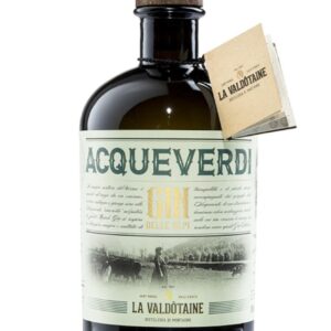 La Valdotaine gin Acqueverdi bottiglia di distillato prodotto in Italia, in Valle d'Aosta