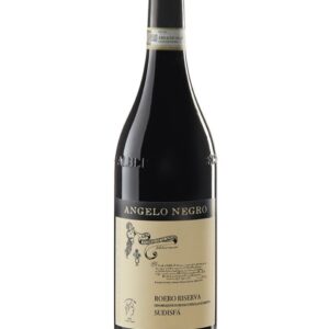 angelo negro roero riserva sudisfà bottiglia di vino rosso prodotta in Italia, nella zona del Roero in Piemonte