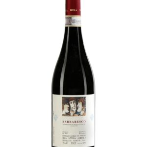 bera barbaresco bottiglia di vino rosso prodotto in Italia, nella zona del Barbaresco in Piemonte