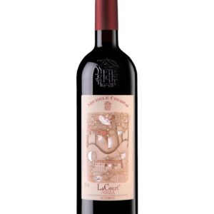 chiarlo Nizza Riserva la court bottiglia di vino rosso prodotto in Italia, nella zona di Nizza in Piemonte