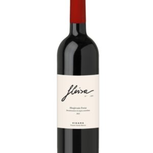 vicara monferrato freisa fleisa bottiglia di vino rosso prodotto in Italia, nel Monferrato in Piemonte