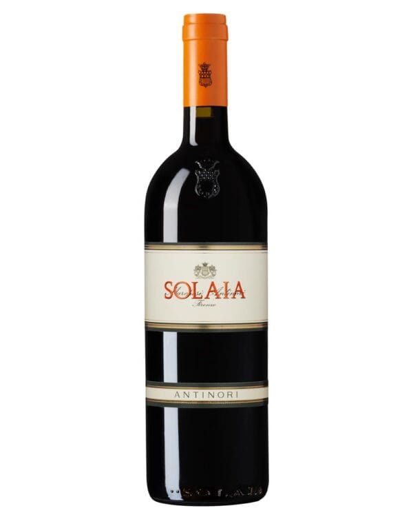 marchesi antinori solaia bottiglia di vino rosso italiano prodotto in toscana da uve sangiovese, cabernet sauvignon e cabernet franc