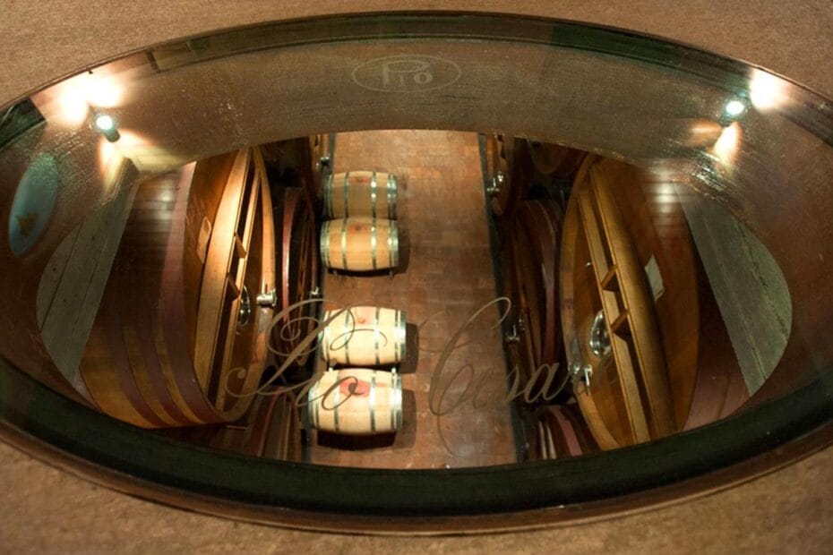 casa vinicola pio cesare vista di una parte interna della cantina