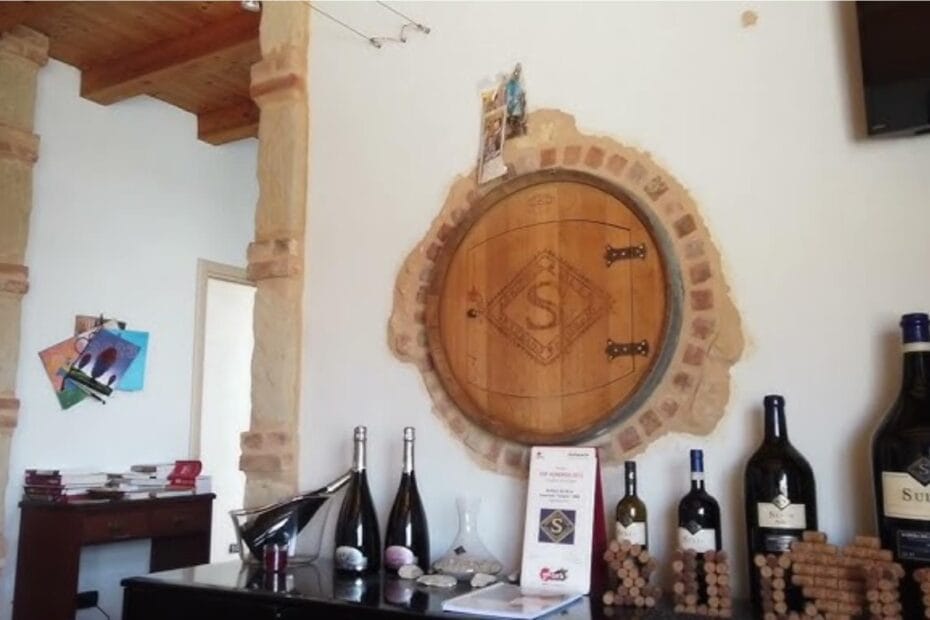 casa vinicola sulin vista di una parte interna della cantina