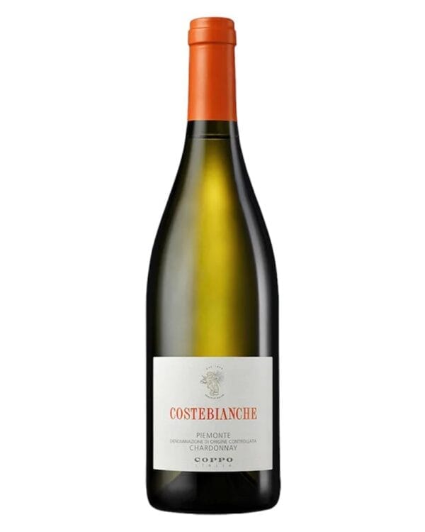 coppo chardonnay costebianche bottiglia di vino bianco prodotto in Italia, in Piemonte