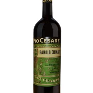 pio cesare barolo chinato bottiglia di vino da meditazione prodotto in Italia, nella zona delle Langhe in Piemonte