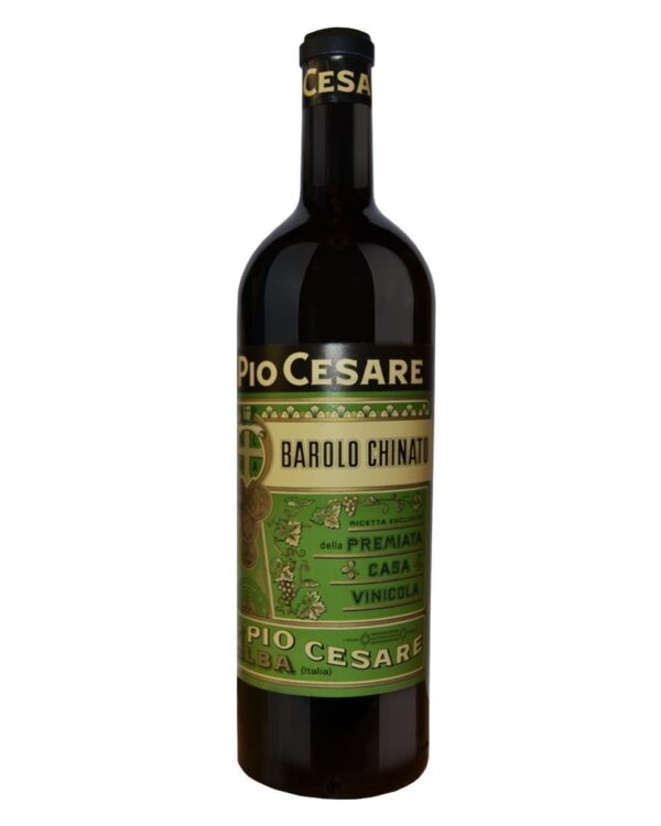 pio cesare barolo chinato bottiglia di vino da meditazione prodotto in Italia, nella zona delle Langhe in Piemonte