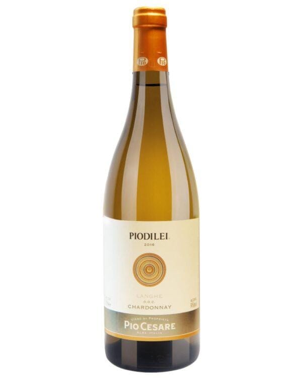 pio cesare chardonnay piodilei bottiglia di vino bianco prodotto in Italia, nella zona delle Langhe in Piemonte