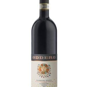 poderi oddero nizza bottiglia di vino rosso prodotto in Italia, nella zona del comune di Nizza in Piemonte