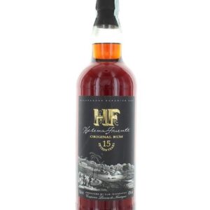 helena fuente rum 15 yo bottiglia di distillato prodotto in Perù