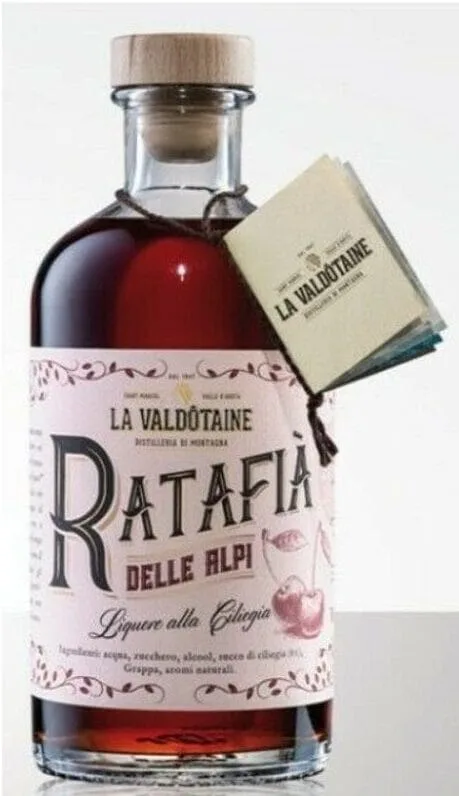 la valdotaine liquore ratafià bottiglia di liquore, prodotto in Italia, in Valle d'Aosta