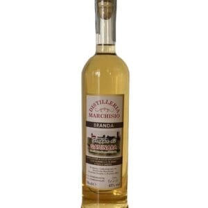 marchisio grappa di gattinara barricata bottiglia di distillato prodotto in Italia, nella zona del biellese in Piemonte