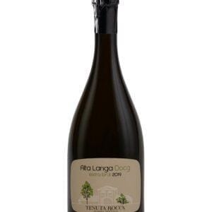tenuta rocca alta langa extra brut bottiglia di spumante bianco prodotto in Italia, nella zona dell'alta langa in Piemonte