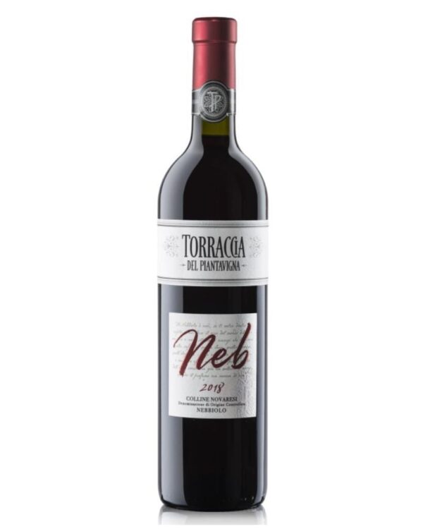 torraccia del piantavigna colline novaresi nebbiolo bottiglia di vino rosso prodotto in Italia, nella zona di Ghemme in Piemonte