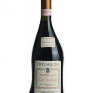 travaglini gattinara tre vigne bottiglia di vino rosso prodotto in Italia, nella zona di gattinara in Piemonte