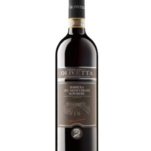 olivetta barbera del monferrato superiore bottiglia di vino rosso prodotto in Italia, nel monferrato in Piemonte