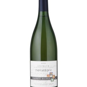 vigneti massa timorasso montecitorio bottiglia di vino bianco prodotto in Italia, in Piemonte