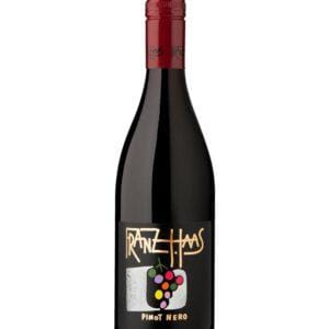 franz haas pinot nero bottiglia di vino rosso prodotto in Italia, in alto Adige