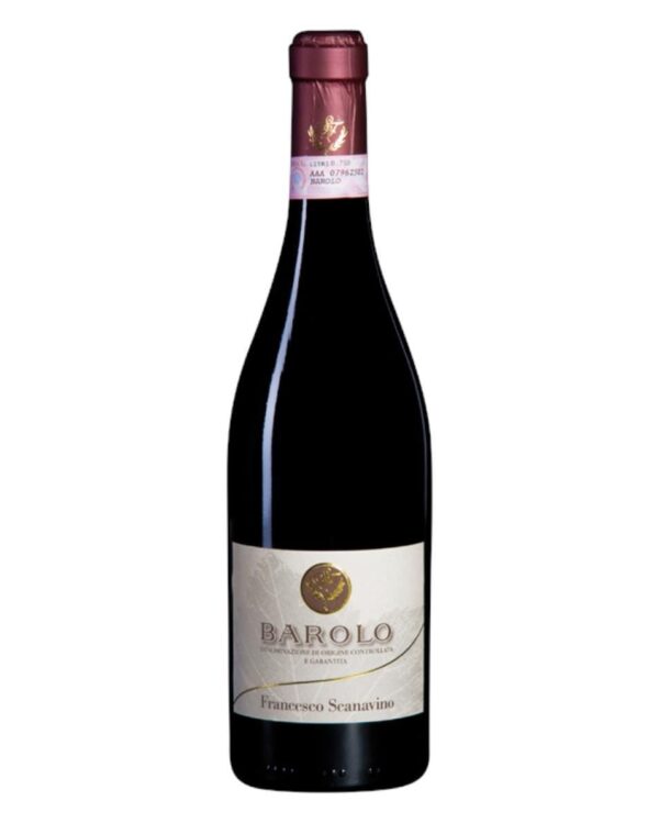 scanavino barolo bottiglia di vino rosso prodotto in Italia, nella zona delle Langhe in Piemonte