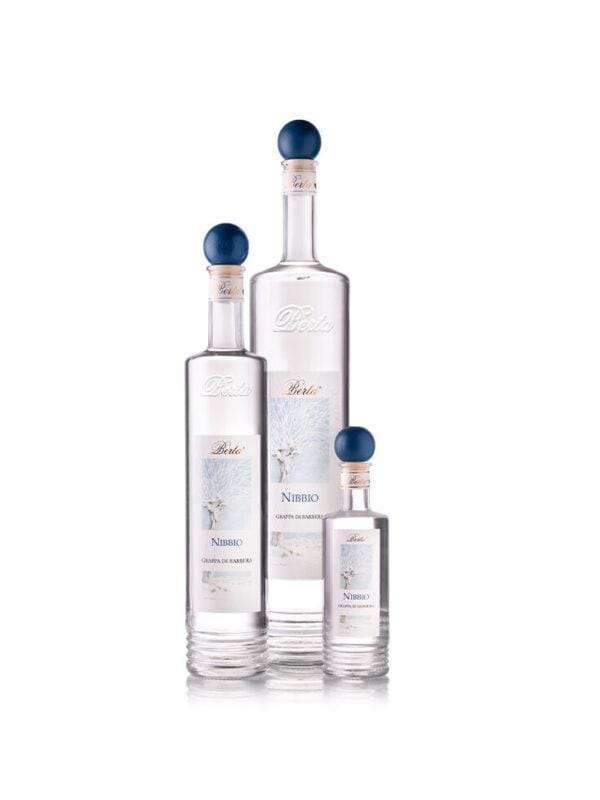 berta grappa di barbera Nibbio bottiglia di distillato prodotto in Italia, in Piemonte