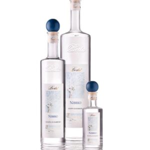 berta grappa di barbera Nibbio bottiglia di distillato prodotto in Italia, in Piemonte