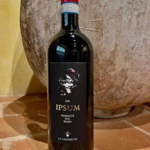 La Cantinetta rosso ipsum bottiglia di vino rosso prodotto in Italia, nel monferrato in Piemonte