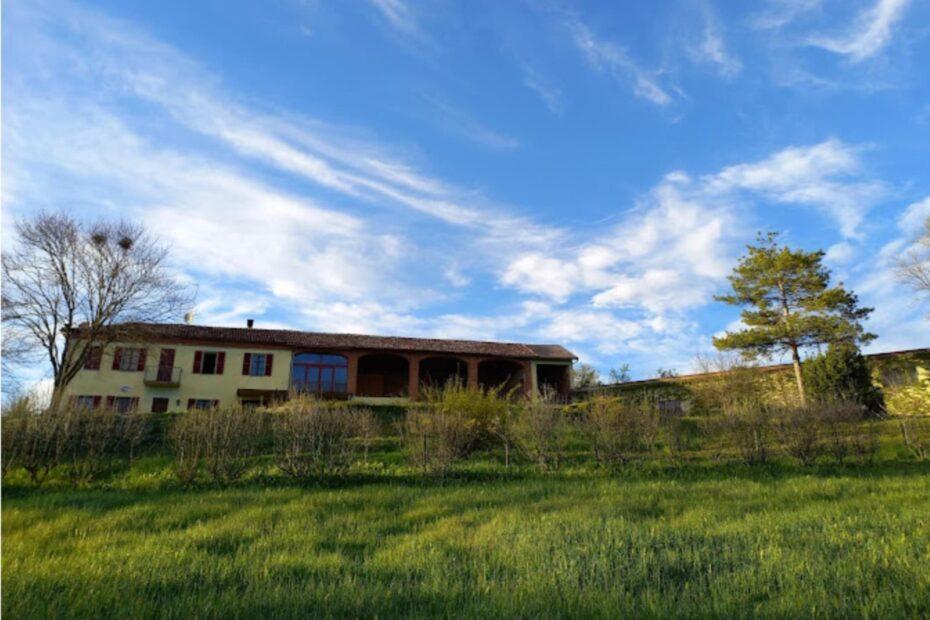 casa vinicola auriel vista di una parte esterna della tenuta