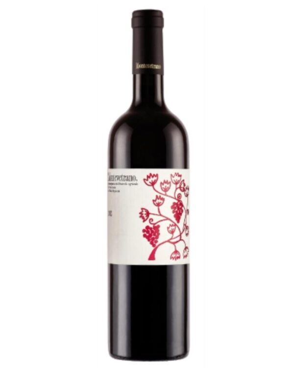 montevetrano bottiglia di vino rosso prodotto in Italia, nella zona dei colli di Salerno in Campania