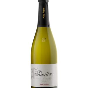 nino franco valdobbiadene prosecco superiore rustico brut bottiglia di vino spumante prodotto in Italia, nella zona di Valdobbiadene in Veneto