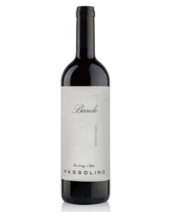massolino Barolo bottiglia di vino rosso prodotto in Italia, nella zona delle Langhe in Piemonte