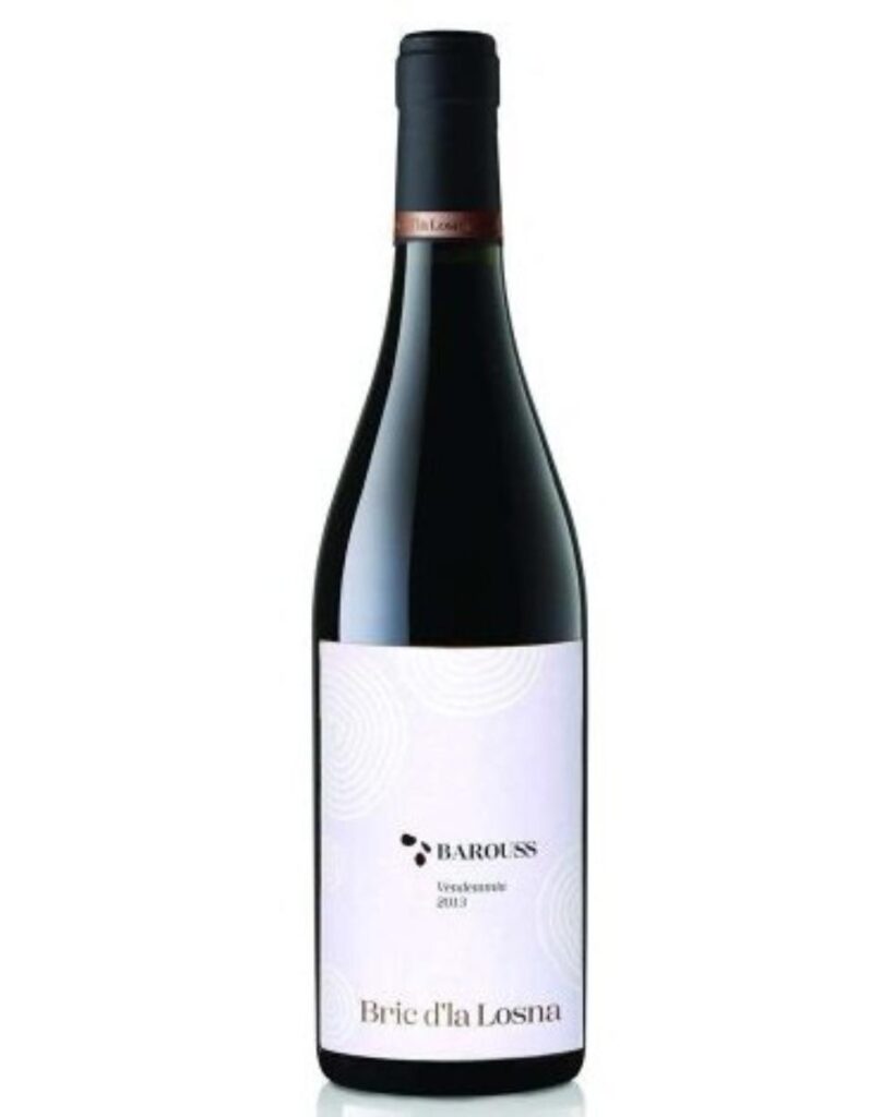 Casa vinicola Cascina Voglietti: dal 2012 una sorprendente barbera e la passione del Monferrato. 4 cascina voglietti grignolino barouss bottiglia di vino rosso prodotto nella zona del Monferrato, in Piemonte