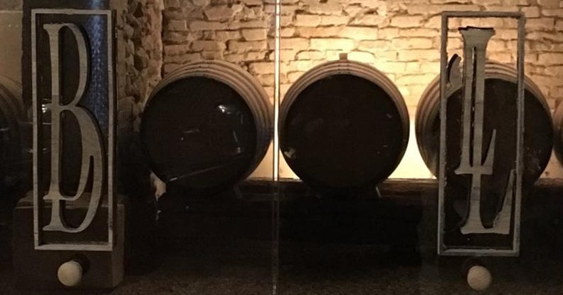 cascina voglietti particolare cantina